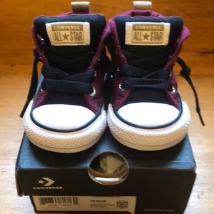 Converse infant high tops NWOT
